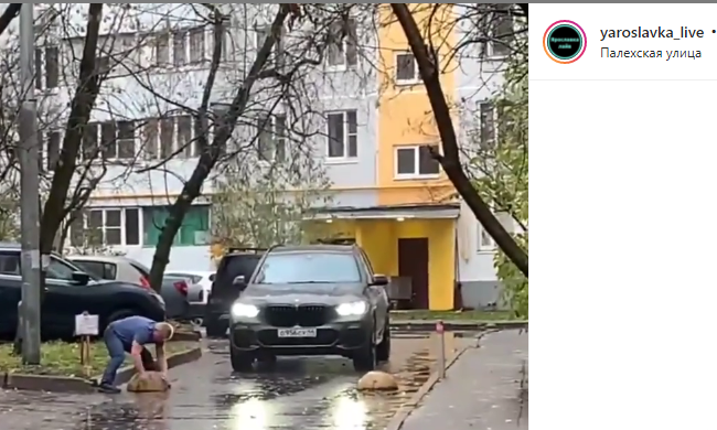 На Палехской автомобилисту-силачу помешала полусфера